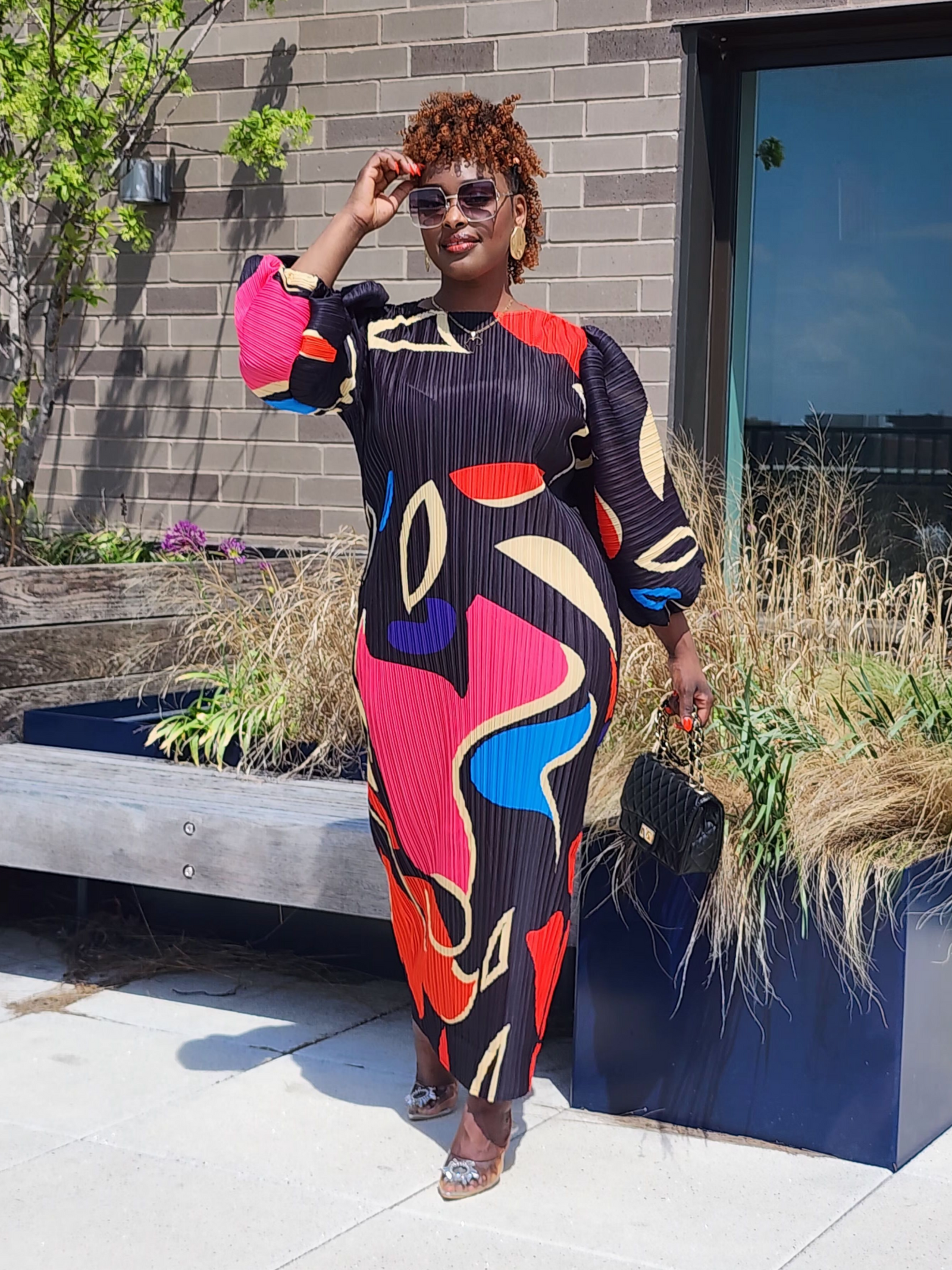 MOM AMOUR PUFFY (PRE-ORDER ONLY WILL BE SHIPPED UNTIL NOV 3)