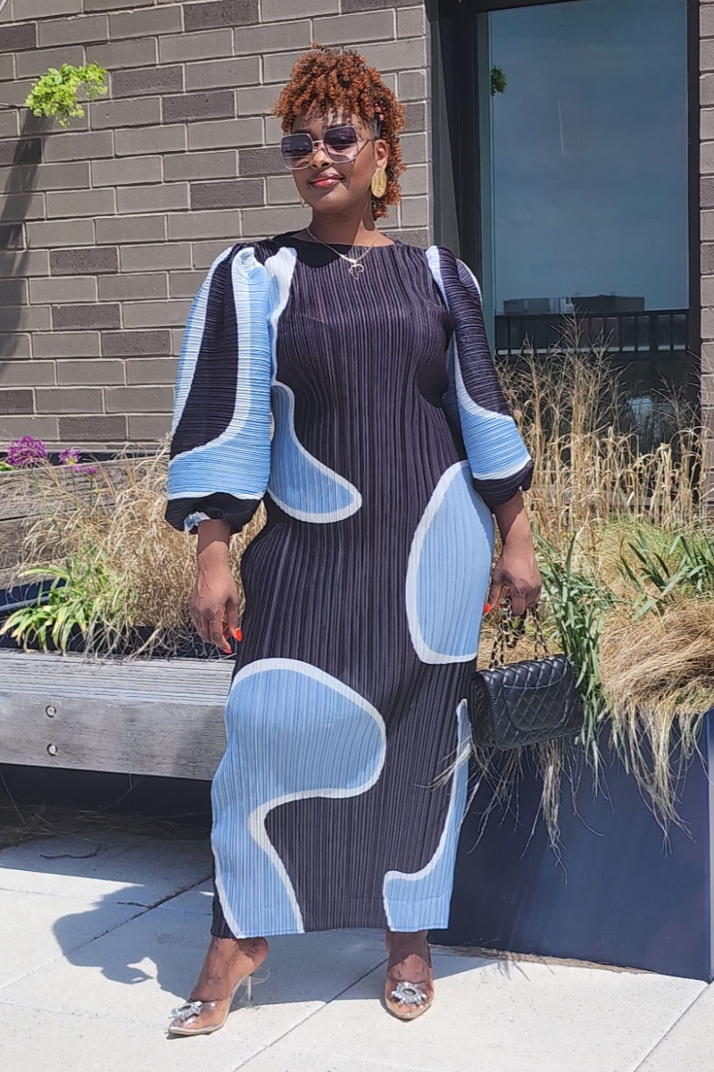 MOM AMOUR PUFFY/ BLUE (PRE-ORDER ONLY WILL BE SHIPPED UNTIL NOV 3)