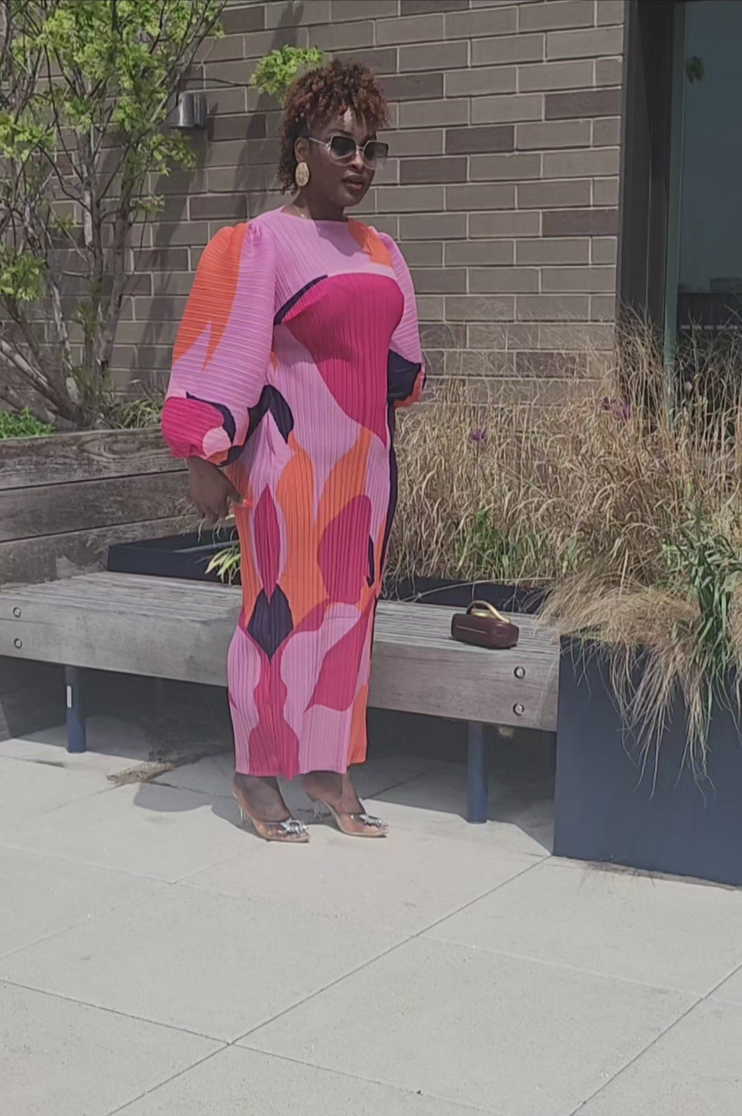 MOM AMOUR PUFFY/PINK (PRE-ORDER ONLY WILL BE SHIPPED UNTIL NOV 3)