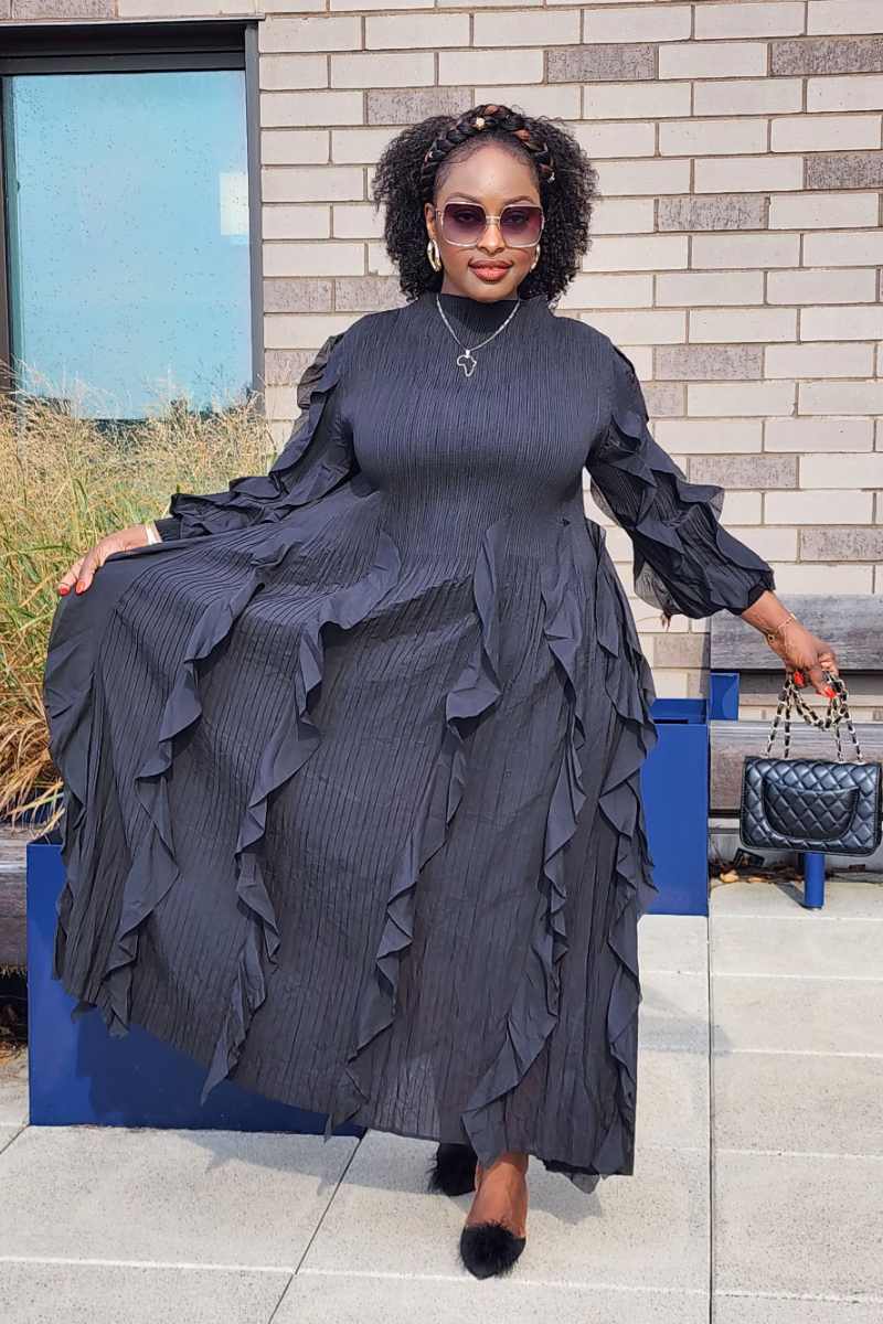 ELEGANCE FLOWY DRESS /BLACK (PRE-ORDER ONLY WILL BE SHIPPED UNTIL NOV 3)