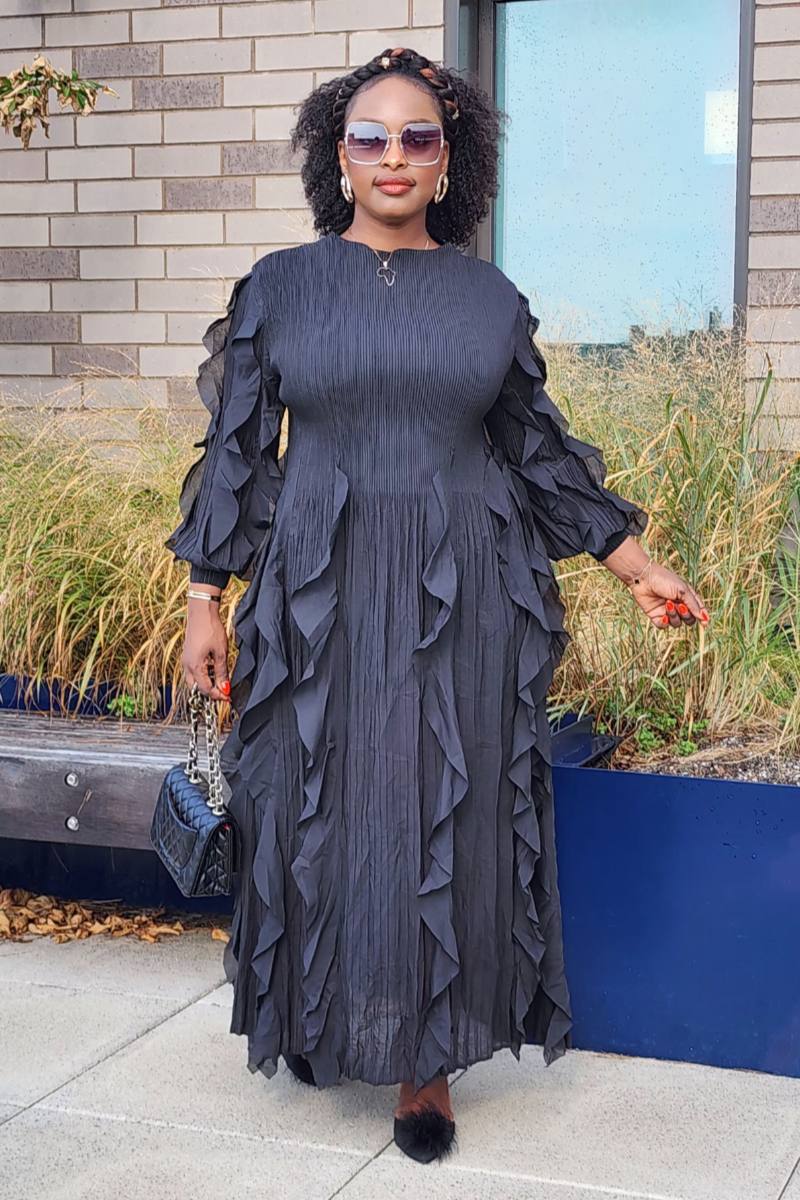 ELEGANCE FLOWY DRESS /BLACK (PRE-ORDER ONLY WILL BE SHIPPED UNTIL OCT 29)
