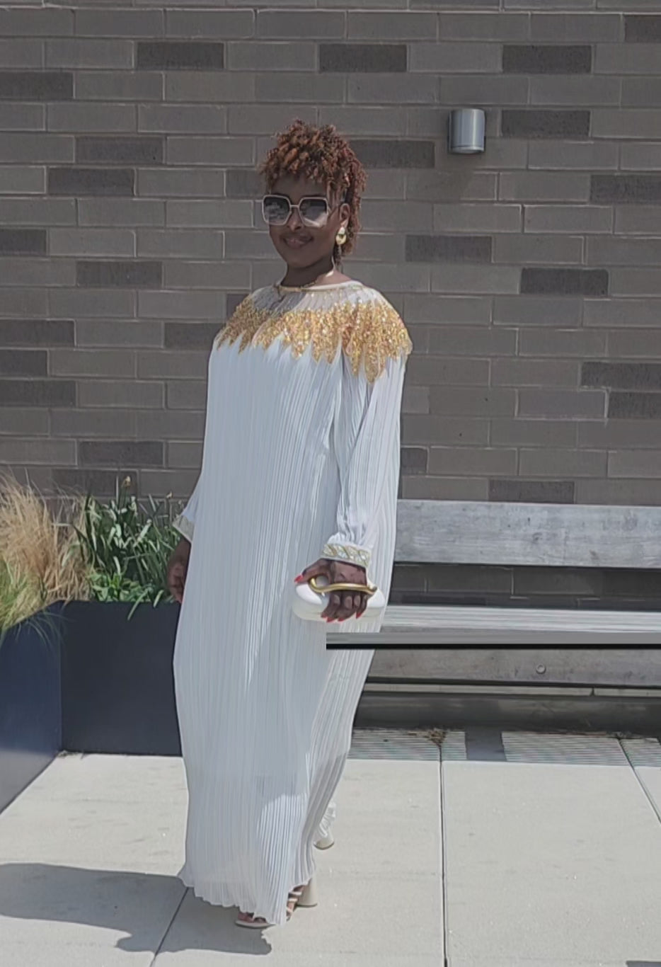 RADIANCE GOLD WHITE